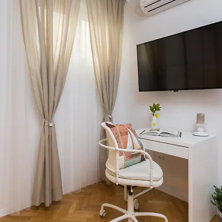 Sun Garden شقة سبليت